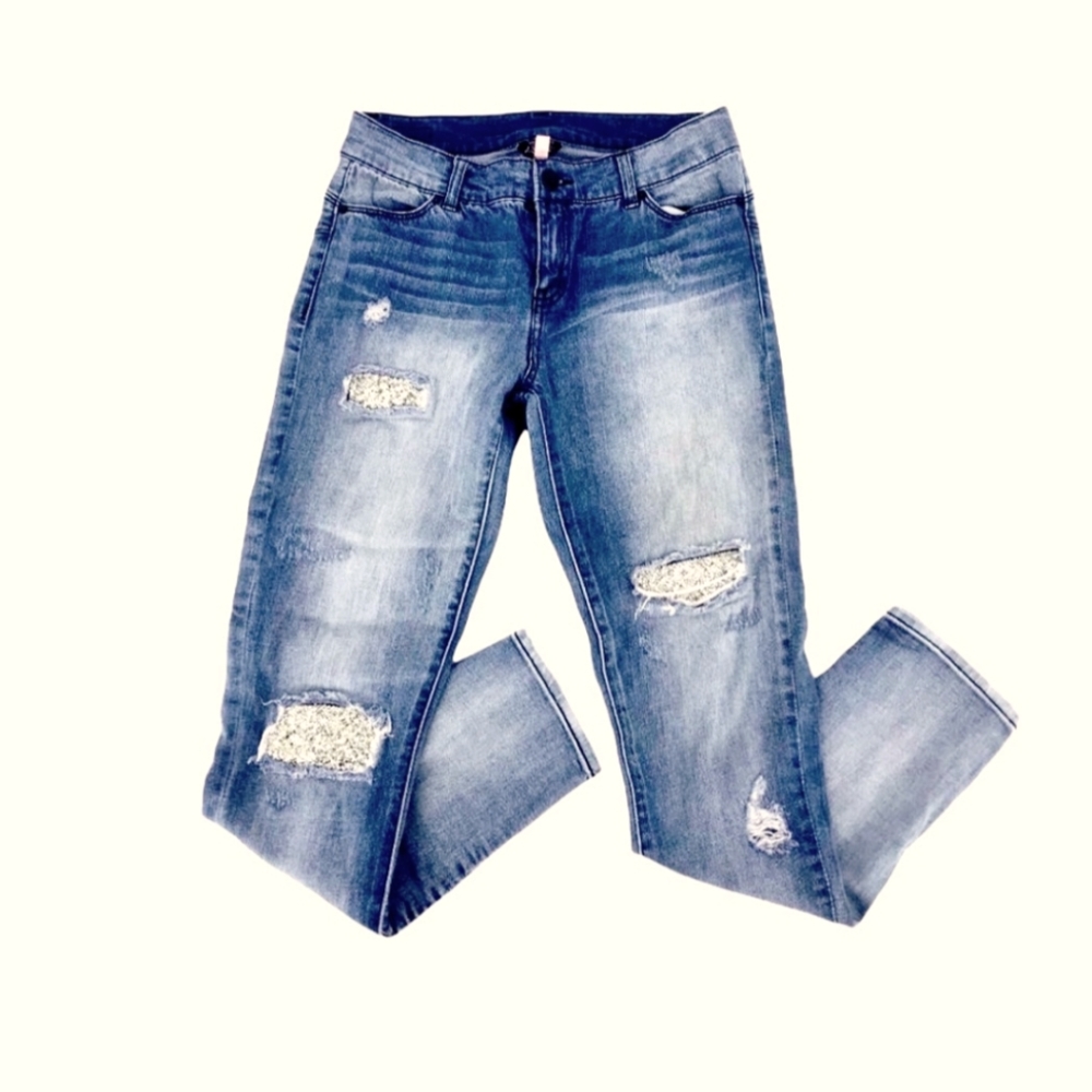 •Juicy Couture•Women's Rhinestone Denim Jeans